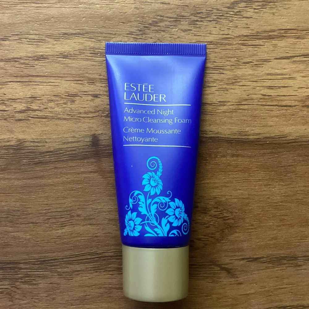 Estée Lauder Makeup Bundle - Picture 2 of 7